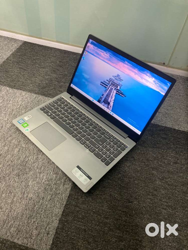 Lenovo ideapad ~ S145 ~ i5 ~ 8th gen ~ 256gb ~ working condition