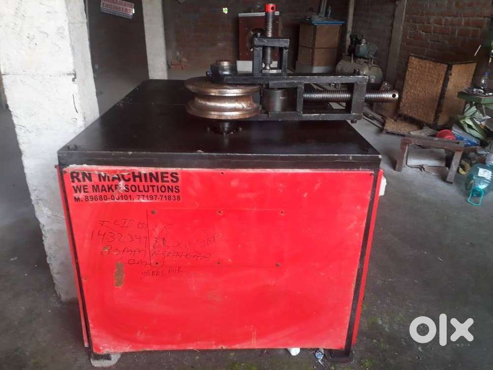 PIPE BENDING MACHINE
