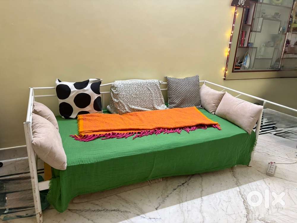 Ikea Day bed - metal sofa cum bed,