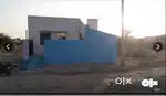 मनी प्रॉब्लम्स है।