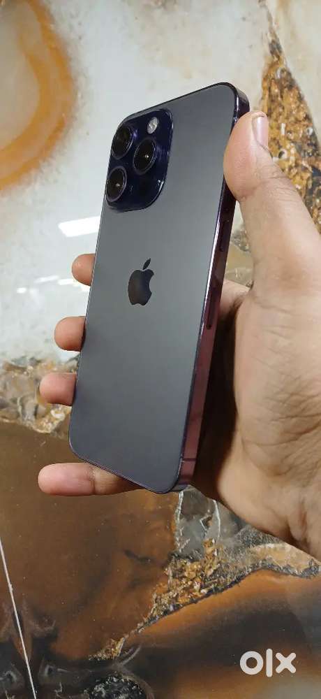 IPHONE 14 PRO 256GB IN MINT CONDITION ITS REFURBISHED