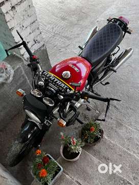 Interceptor 650 Ravishing Red For Sale
