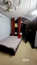 2 bhk flat Fully furnished bed and almirah and nearby metro satation