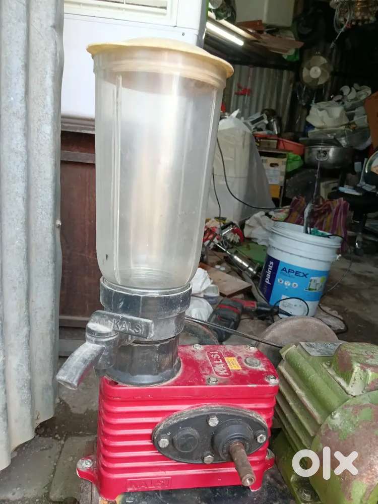 Heavy duty commercial jucer