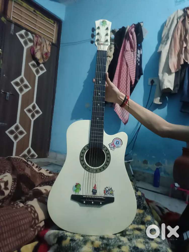 Guitar in good condition