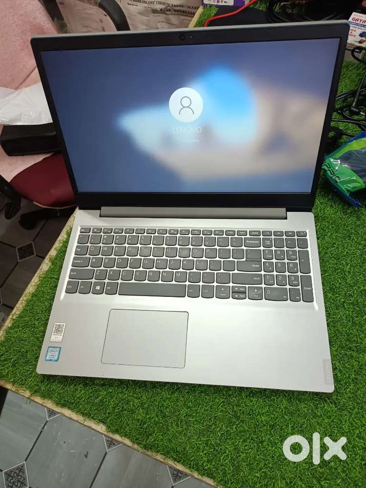 Second hand Laptop Latest Generation computer