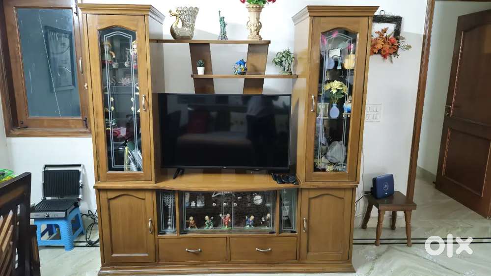 TV Cabinet for sale