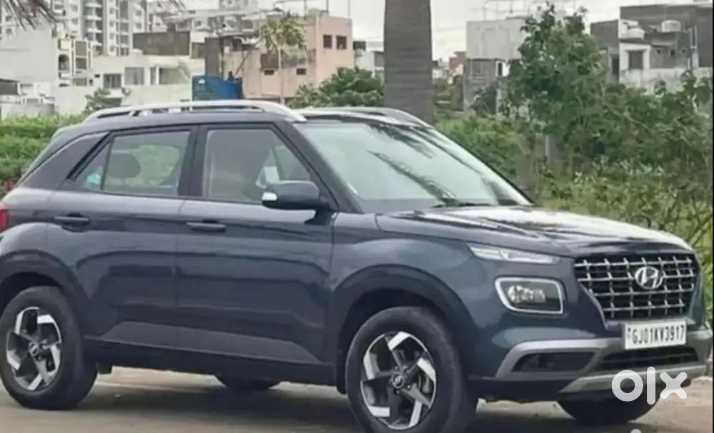 Hyundai Venue 2019 Petrol Well Maintained
