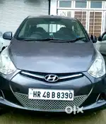 Officer driven very good condition   2017 model eon magna