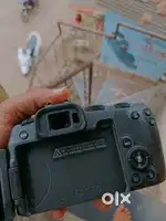 Canon Eos R8