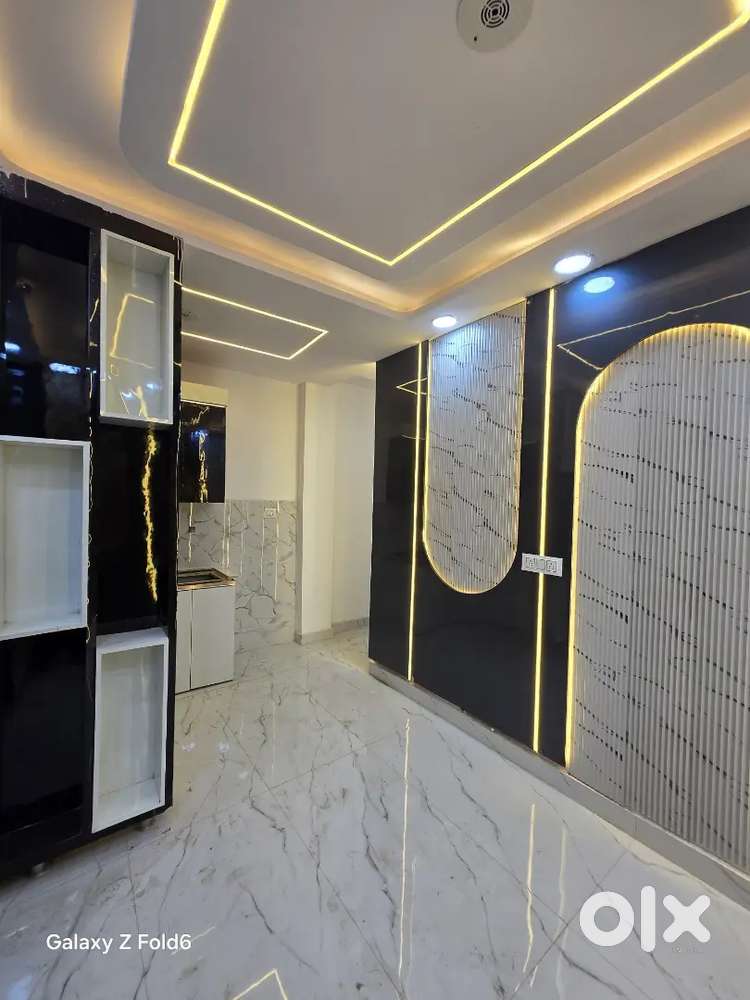 2 BHK Builder floor in Uttam Nagar