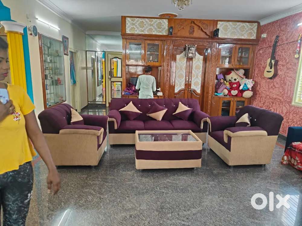 We are manufacturing new 3+1+1 sofa set directly from marker's