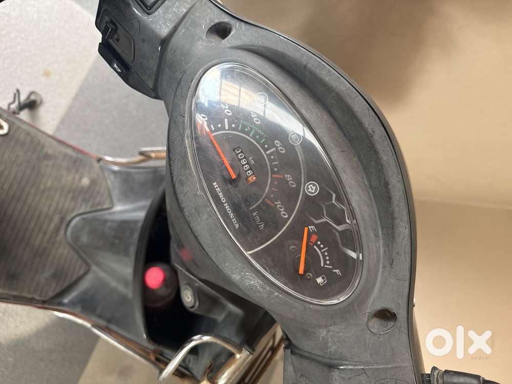 A hero honda pleasure for sell first one on good condition