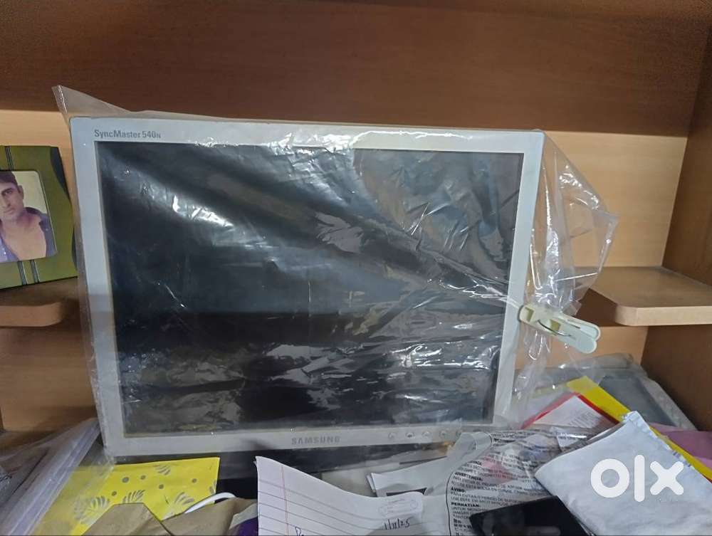 14 TFT inch Samsung monitor and CPU for sale