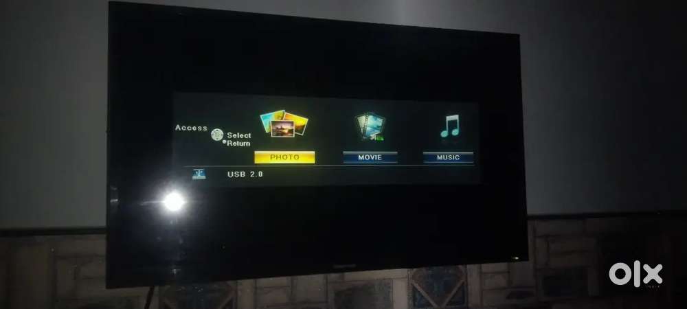 Panasonic TV 32 INCH