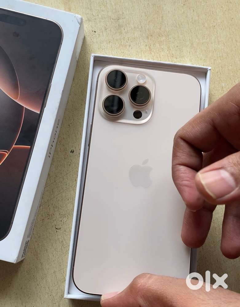 Iphone 16 Pro Max 256 GB Desert Titanium Indian Variant