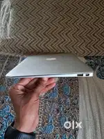 MacBook urgent sale karna hai