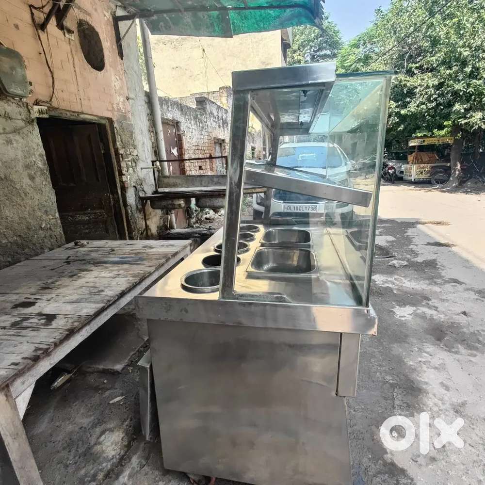 Urgent sale paani Puri counter 4 feet with led light display