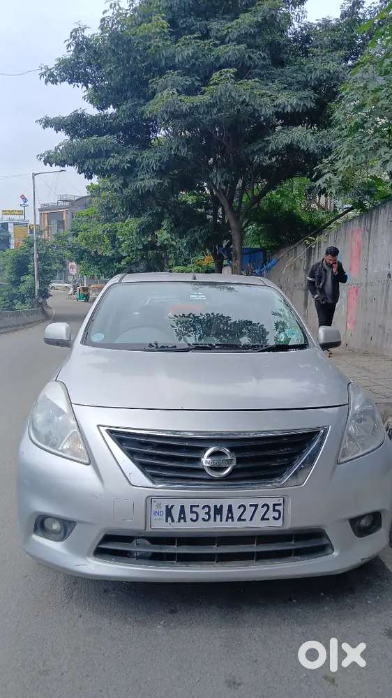 Nissan Sunny 2012 Petrol 950000 Km Driven