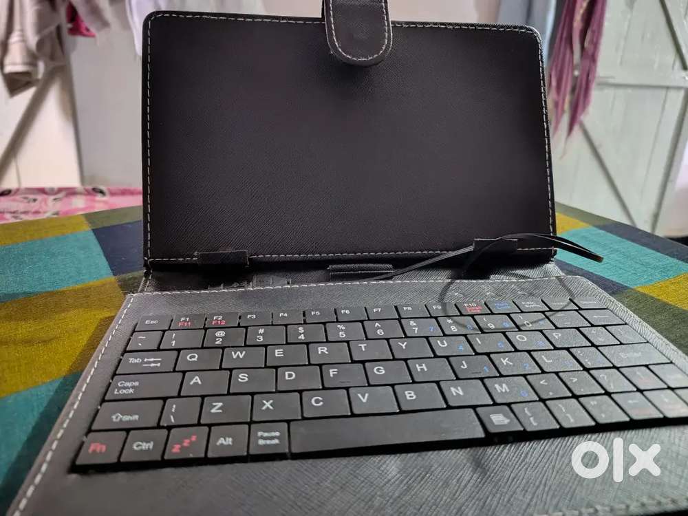 Bluetooth keyboard protective case