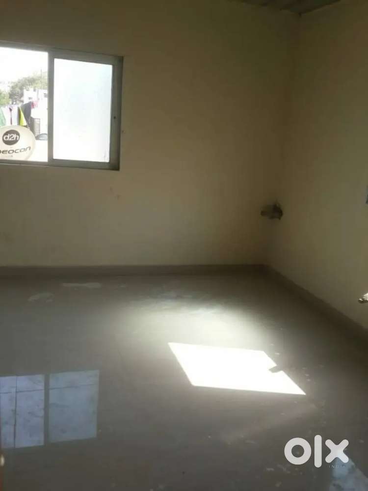 1rk flat availble on rent
