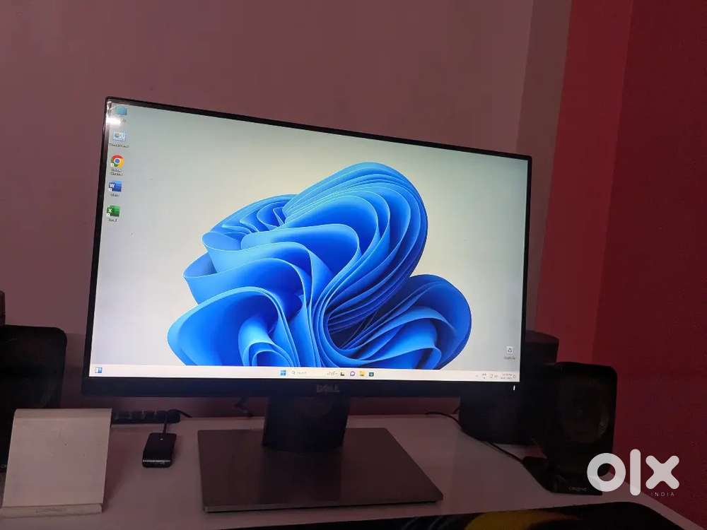 FULL COMPUTER SETUP FOR SELL