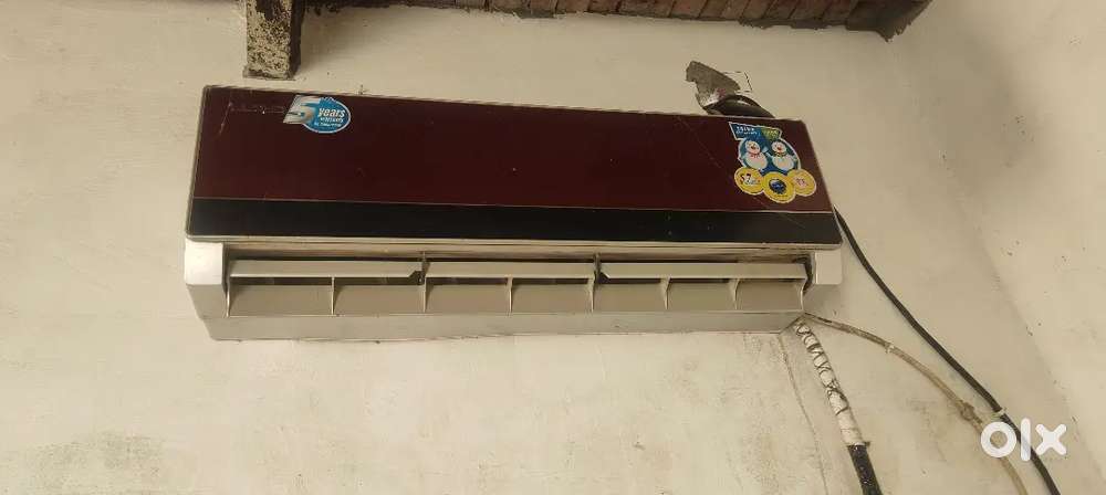 I want to sell my 1.5 tan Lloyd ac