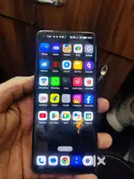 8/128 bilkul saff condition hai 50000 ka bill box charger sab og hai