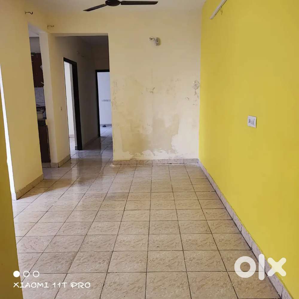 Semi furnished 2bhk for rent