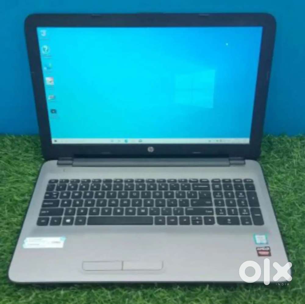 HP LAPTOP 8 GP RAM 1000 GP HDD WIFI WEBCAM I3 PROCESSOR 6 TH GEN
