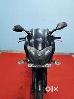Pulsar 220 F Model 2020