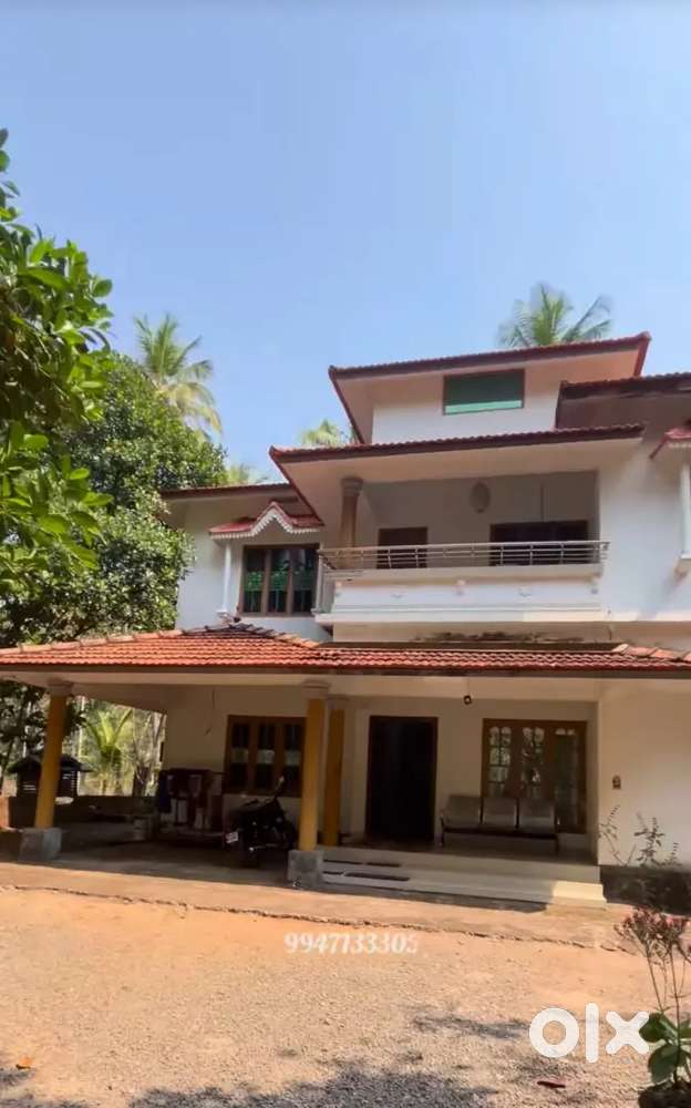 Beautiful plot &house for sale