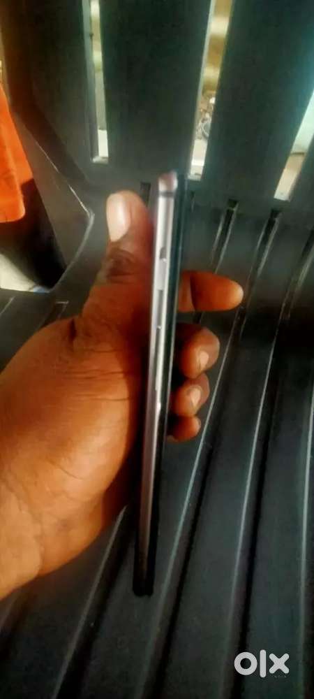 Oneplus 3t 6+64 good condition finger forint working