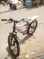 Tunder extra bold tires & disc brakes