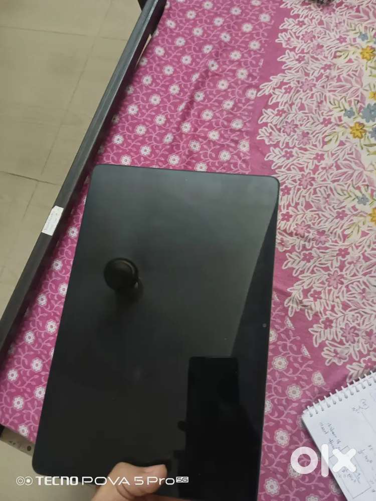 money needed urgently so i m selling it just 3 month after i bought ..
