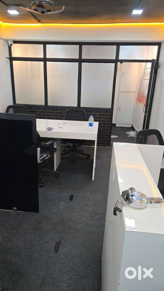 Office for rent in kutchery