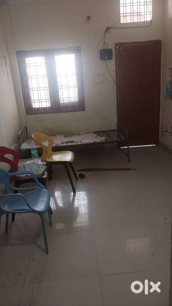 Urgently room partner need in MR10 sukhliya veena nagar