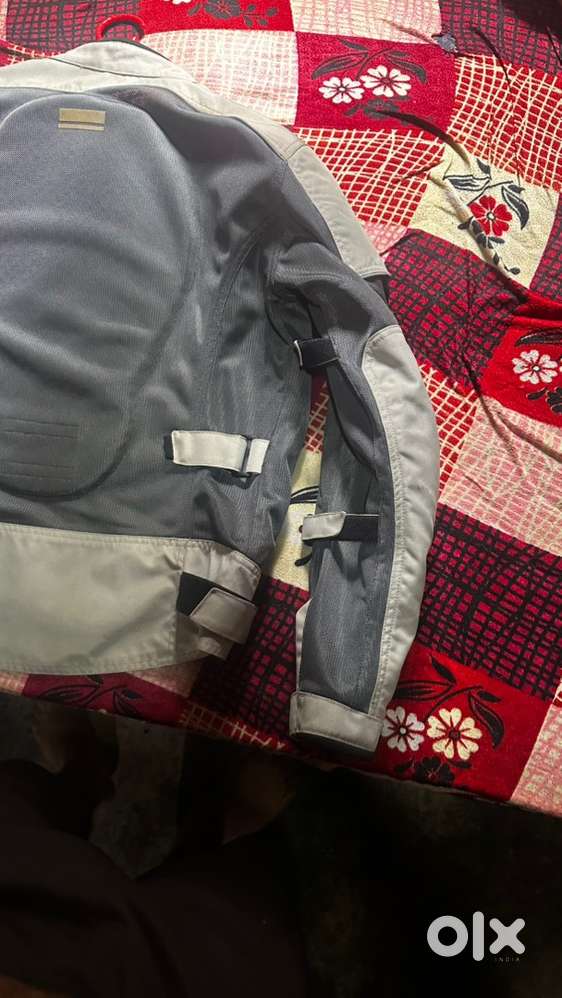 Riding jacket