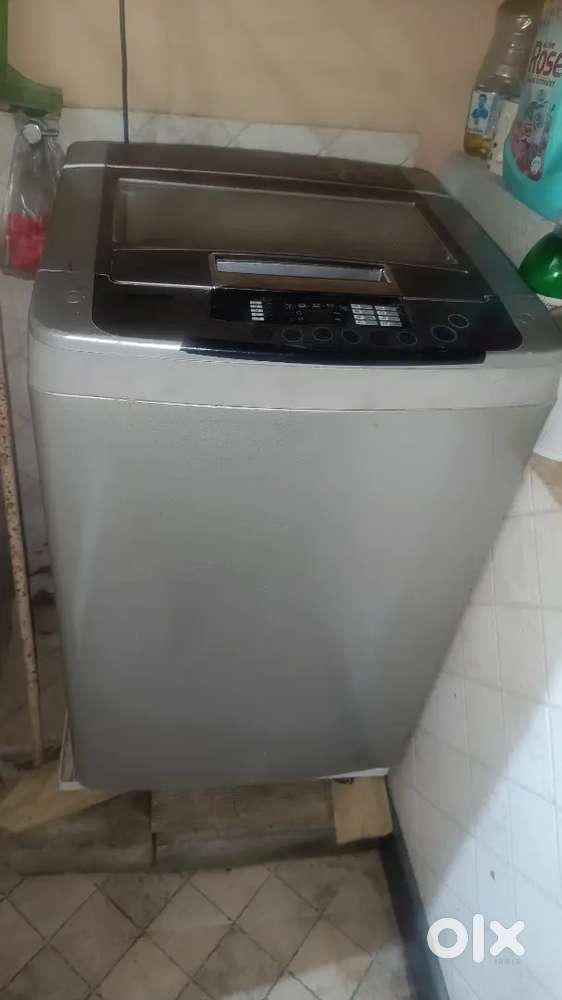 LG Fuzzy Logic 6.2 Kgs for Sale