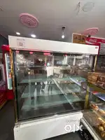 Air cooling virtical cakes refrigerator display