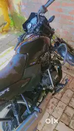 Tvs sport self start bilkul bdiya bike hai,, ek rpe ki kmi ni h bike m
