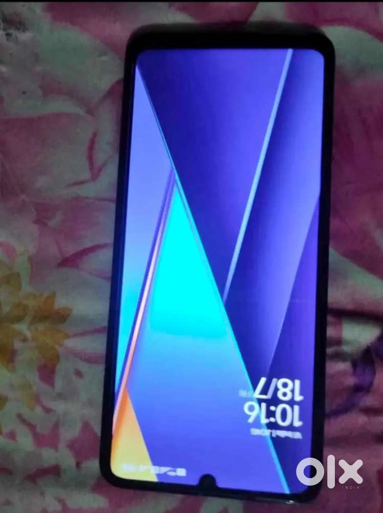 Poco m6 5g 4gb 64gb  all phone k sath exchange bill box carjer sab kuc