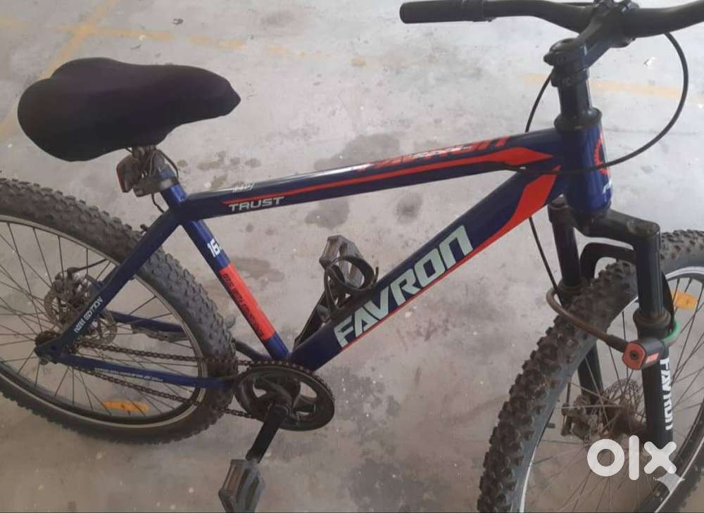 FAVRON Multicolor Imported Bicycles