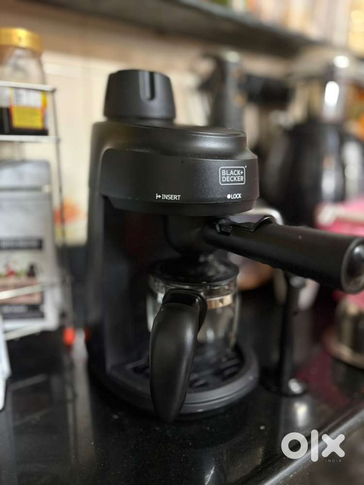 Mint Condition - Black and Decker 800W - 4 Cup Coffee Maker