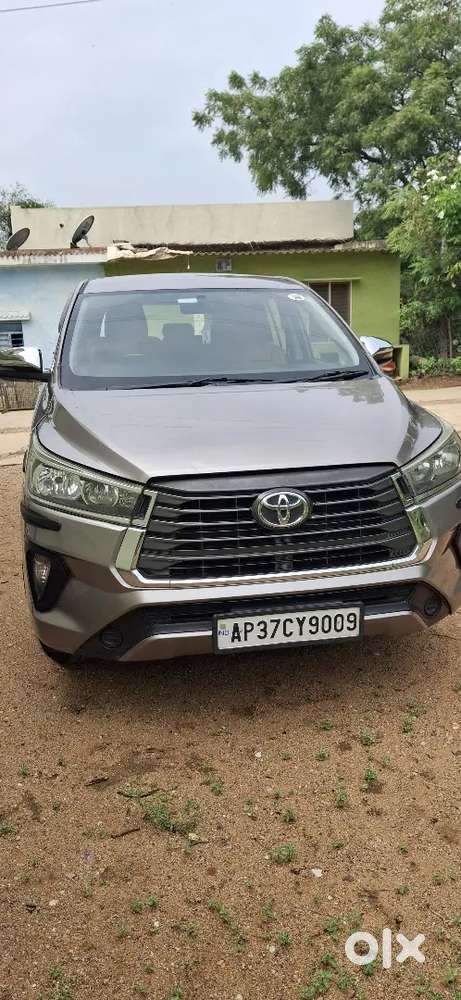 Toyota Innova Crysta 2017 calll me