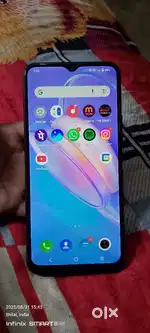 Vivo Y20G   RAM 6 GB.. ROM 128 GB