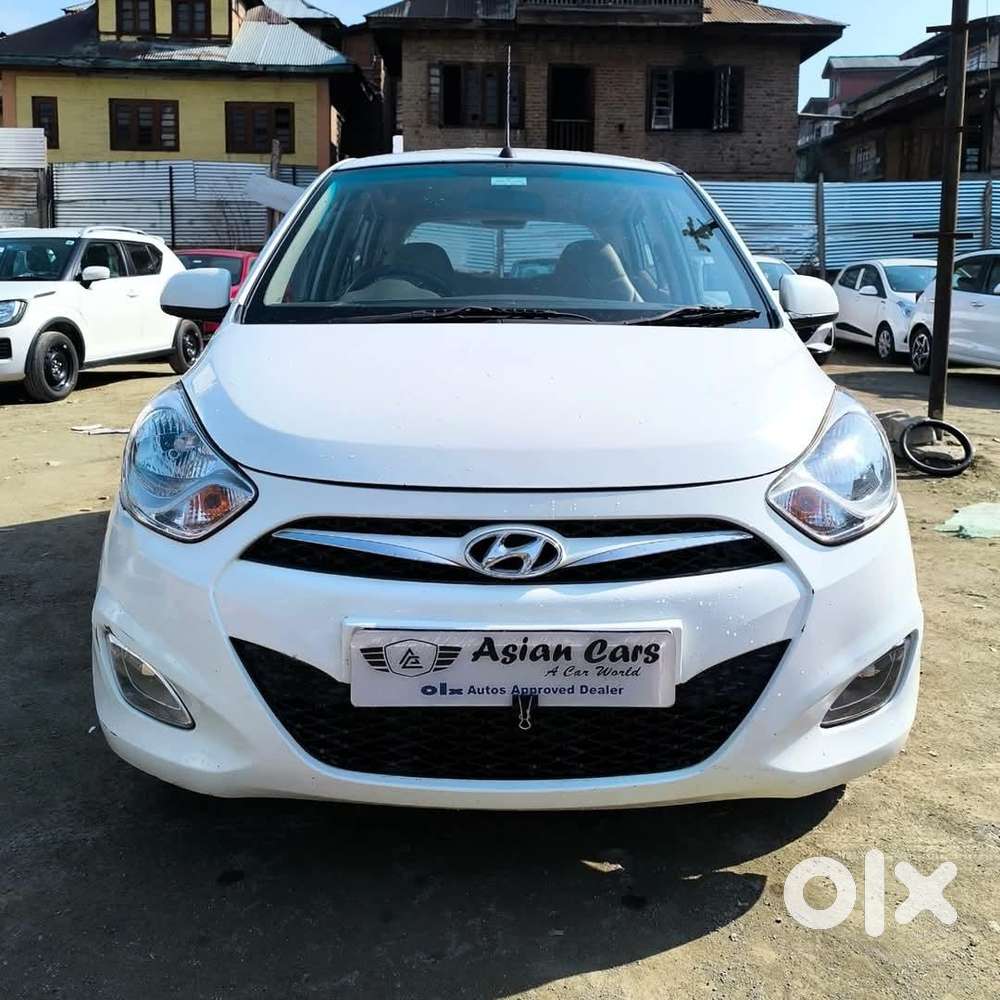 Hyundai i10 Sportz, 2015, Petrol