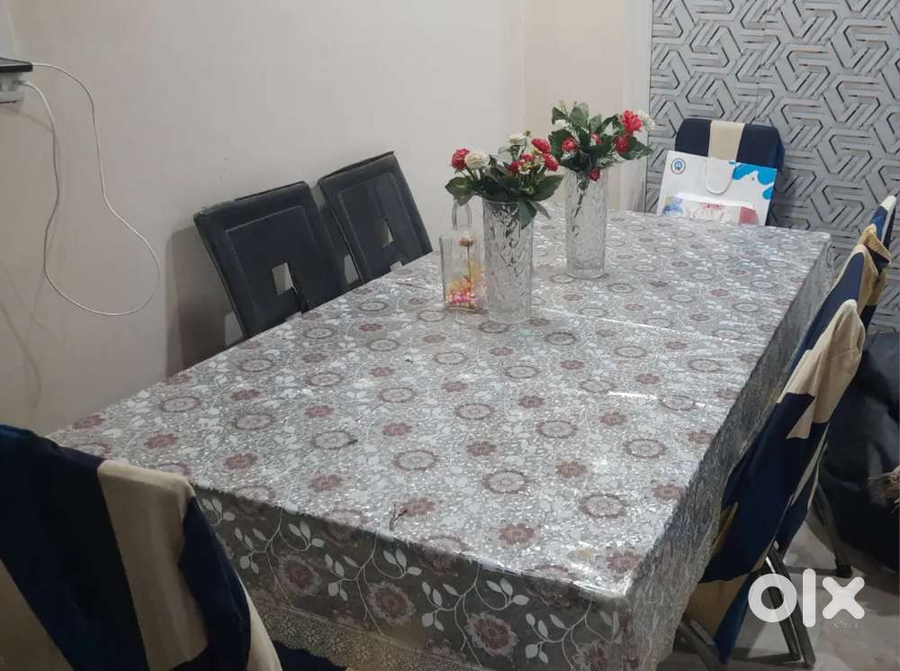 Dinning table