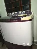 LG semi automatic 8kg mehroon or white clr