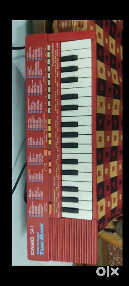 Casio SA1 electronic keyboard
